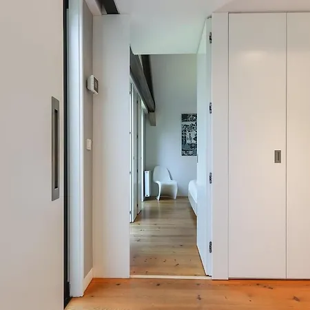 Luxury Loft In 公寓 *
