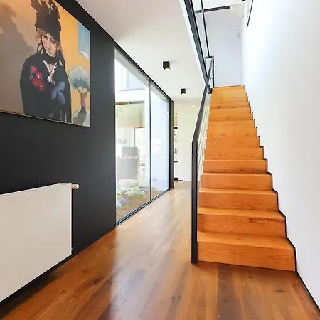 公寓 Luxury Loft In *